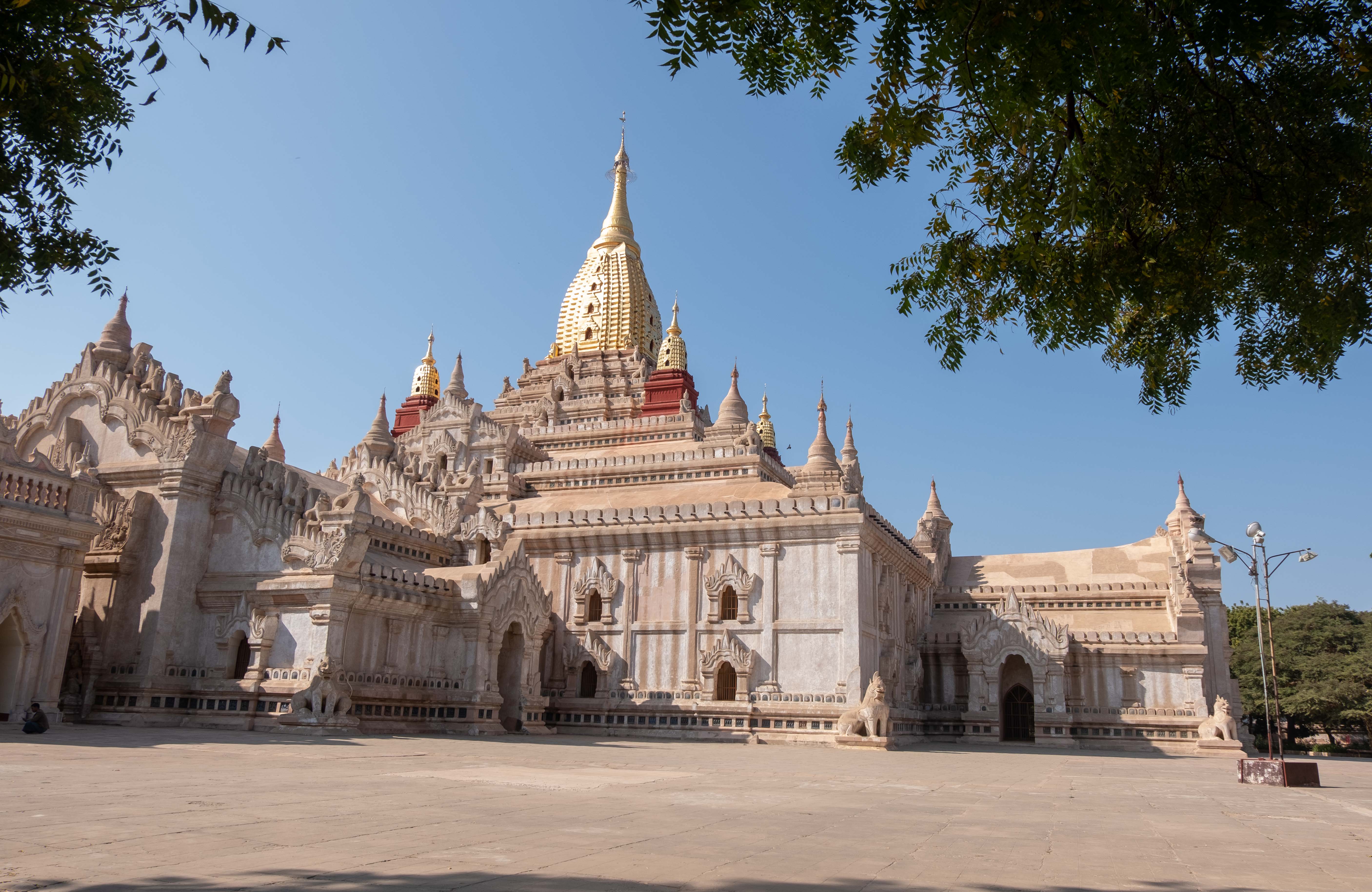 Riepko Krijthe-2 20.26.56.jpg